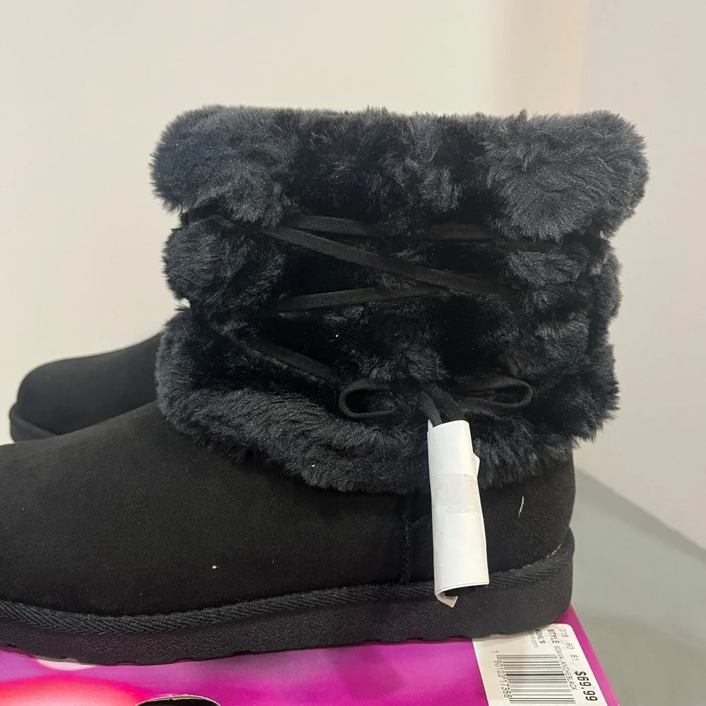 Khol's So Faux Fur Boots Womens Size 7 Black Avalanche Ankle Winter New